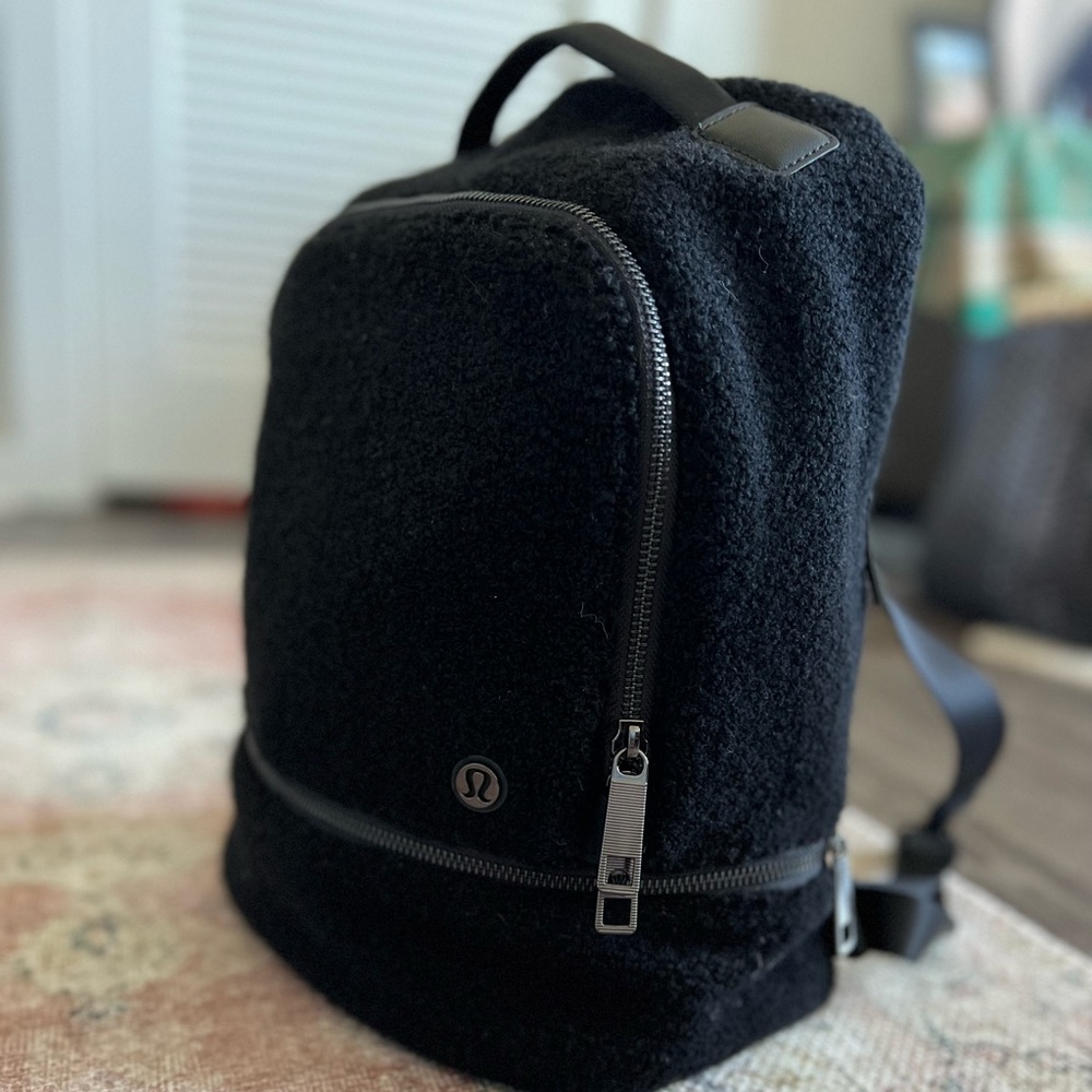lululemon athletica Black Sherpa Backpack